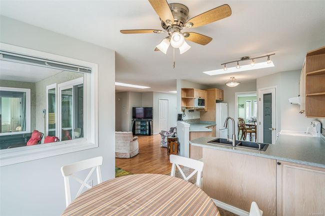 800 Mulholland Dr, House other with 3 bedrooms, 2 bathrooms and 2 parking in Parksville BC | Image 14
