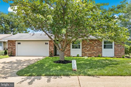 321 Persica Plz, MONROE TOWNSHIP, NJ, 08831 | Card Image