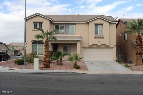 2404 Alma Lidia Ave, North Las Vegas, NV, 89032-0725 | Card Image