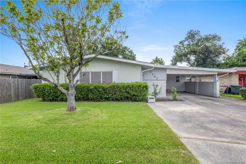 2107 Lake Street, Lake Charles, LA, 70601 | Card Image