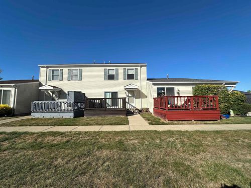 28219 Raleigh Crescent Dr, Chesterfield, MI, 48051-2303 | Card Image