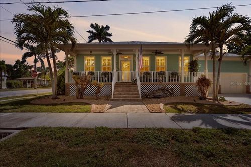 233 Durrance St, Punta Gorda, FL, 33950-4404 | Card Image