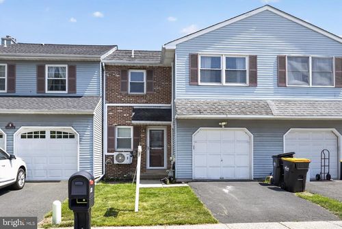 222 Orchard Dr, NORTH WALES, PA, 19454-1431 | Card Image