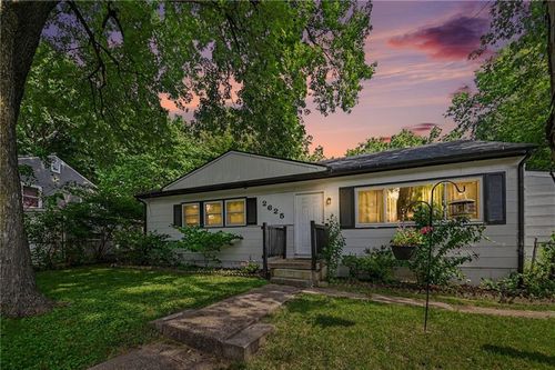 2625 Vista St, Kansas City, KS, 66106-4430 | Card Image