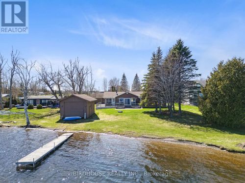 24 Gillis St, Cameron, ON, K0M1G0 | Card Image