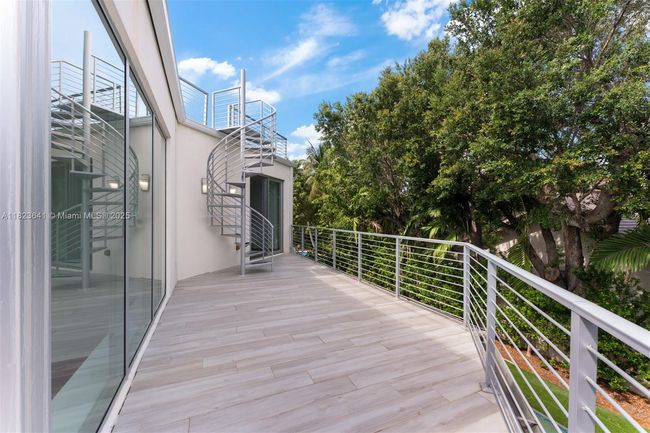 10620 Sw 74 Th Ave, House other with 6 bedrooms, 5 bathrooms and null parking in Pinecrest FL | Image 28