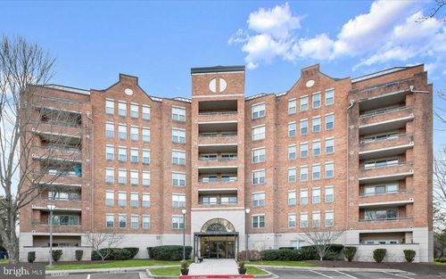 h-305-7317 Eden Brook Dr, COLUMBIA, MD, 21046-1734 | Card Image