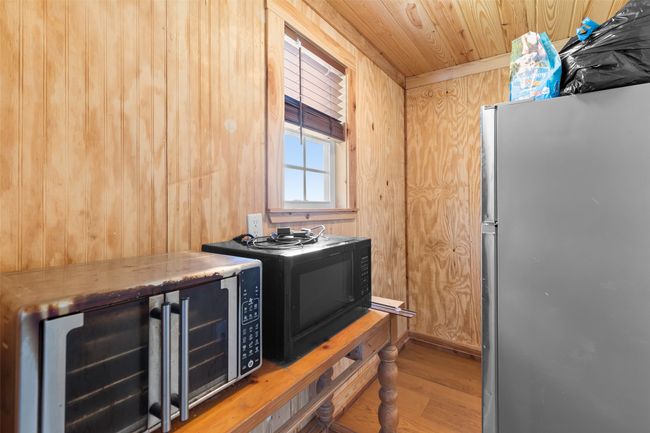Storage Room | Image 10