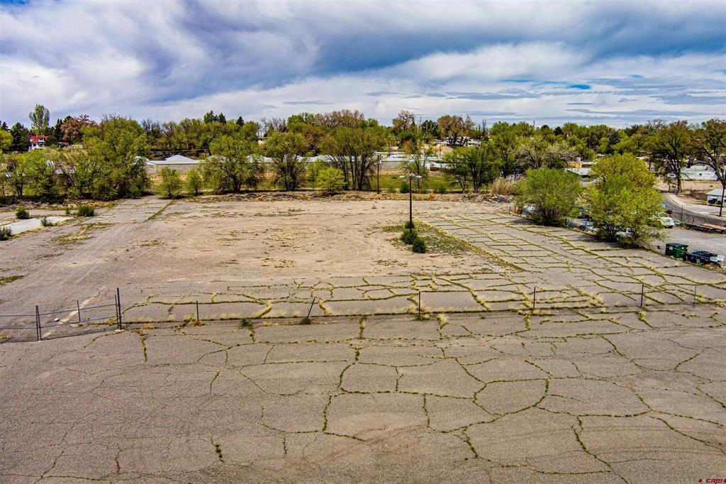 Land in Farmington