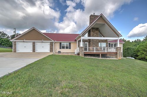 576 Jones Franklin Rd, Morristown, TN, 37813-1122 | Card Image