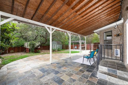 11803 Bridge Hampton, San Antonio, TX, 78251-3208 | Card Image