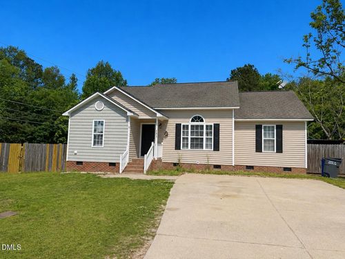 101 Thompson Dr, Selma, NC, 27576-2065 | Card Image