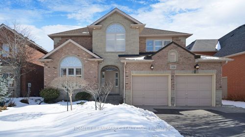 2108 Arbourview Dr, Oakville, ON, L6M3P3 | Card Image