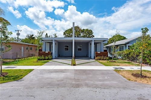 1105 Ne 2nd Ave, Fort Lauderdale, FL, 33304-1910 | Card Image