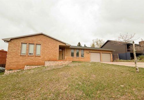1725 Mill St, Laramie, WY, 82072 | Card Image