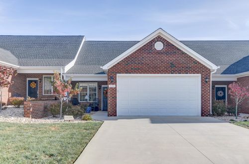 125 Villa Oak Cir, Bedford, VA, 24523-1149 | Card Image
