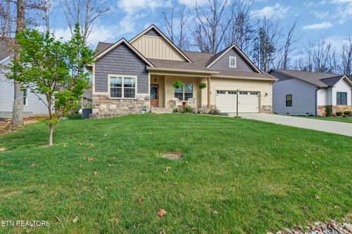 228 Thrushwood Dr, Crossville, TN, 38558-4610 | Card Image