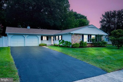 12905 Clearfield Dr, BOWIE, MD, 20715-1106 | Card Image