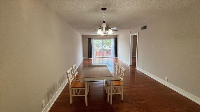 APT-210 - 2763 Woodgate Ln, Condo with 2 bedrooms, 2 bathrooms and null parking in SARASOTA FL | Image 7