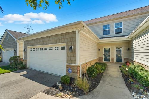 5049 Dinard Way, Columbus, OH, 43221-5689 | Card Image