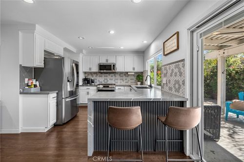 27814 Caraway Ln, Santa Clarita, CA, 91350-1720 | Card Image