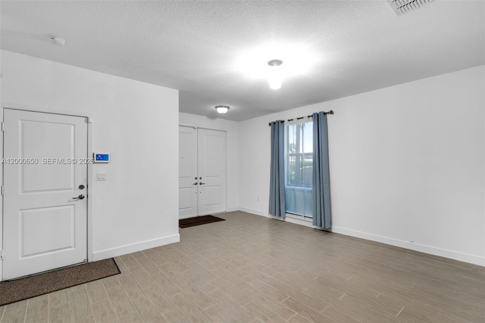 Residential Lease in Tamarac 5