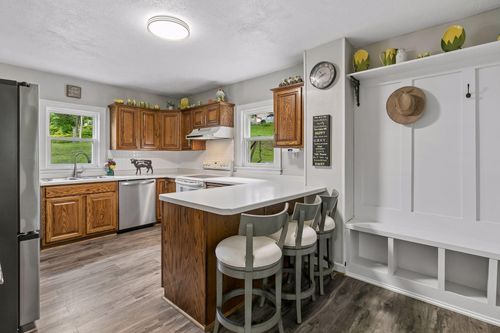 520 Hawthorn St, Red Wing, MN, 55066-3315 | Card Image