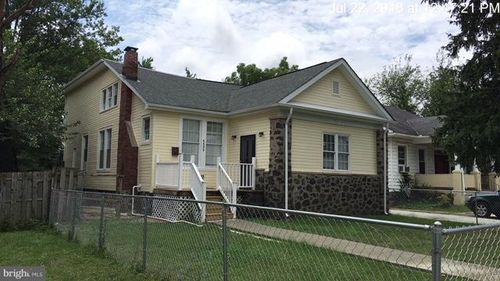 4009 W Forest Park Ave, BALTIMORE, MD, 21207-7406 | Card Image