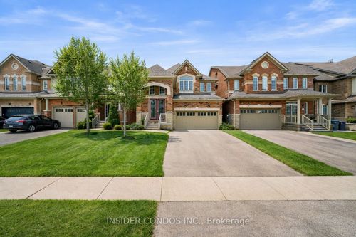 185 Bonnieglen Farm Boulevard, Caledon, ON, L6P1K7 | Card Image