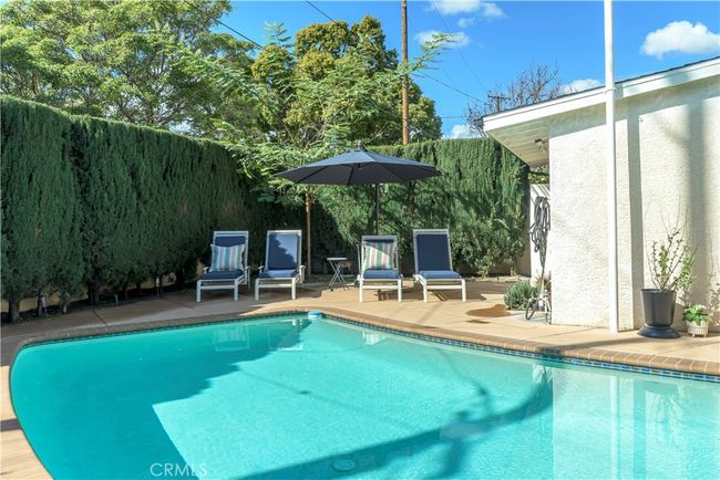 251 N Whitnall Hwy, House other with 4 bedrooms, 3 bathrooms and 4 parking in Burbank CA | Image 45