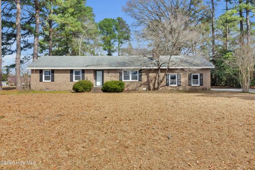 4912 Morton Rd, New Bern, NC, 28562-5042 | Card Image