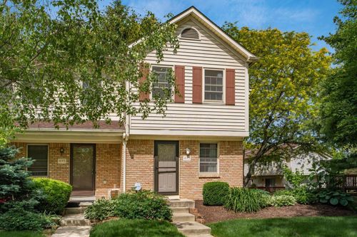 493 Foxtrail Cir E, Westerville, OH, 43081-2851 | Card Image