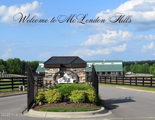 190 Beth Pt, West End, NC, 27376-9233 | Card Image