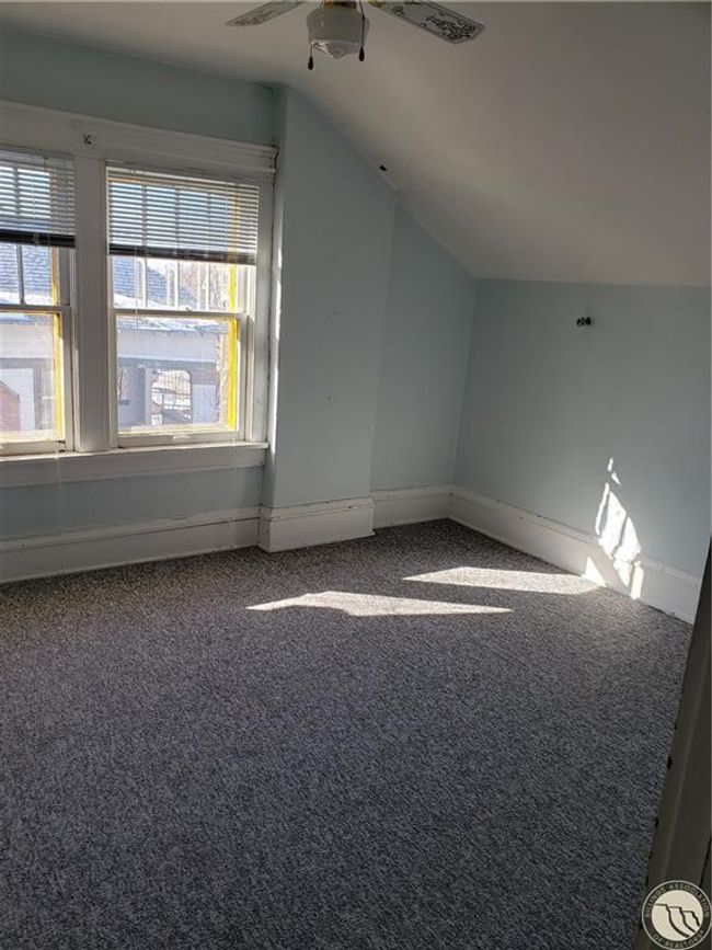 220 3 Rd St W, House other with 3 bedrooms, 2 bathrooms and null parking in Hardin MT | Image 8