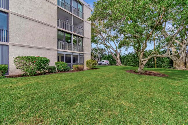 APT-101C - 300 N Highway A1a, Condo with 2 bedrooms, 2 bathrooms and null parking in Jupiter FL | Image 35