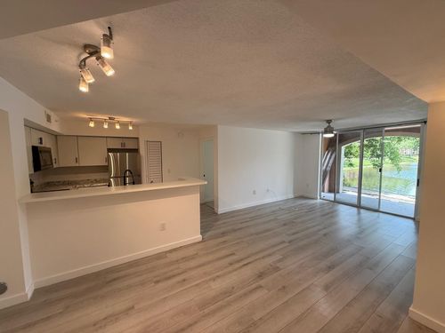 8104-4828 N State Road 7, Pompano Beach, FL, 33073 | Card Image