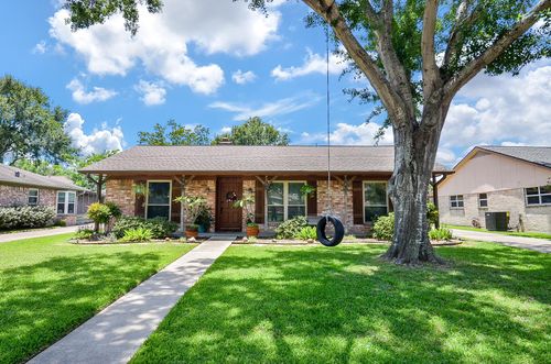 12023 Scottsdale Dr, Meadows Place, TX, 77477-1528 | Card Image