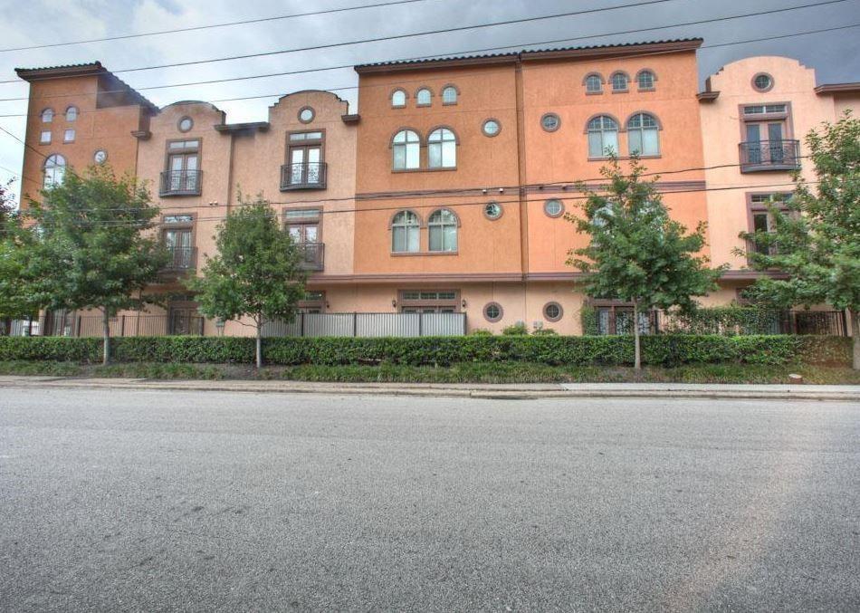 Residential Lease in Houston