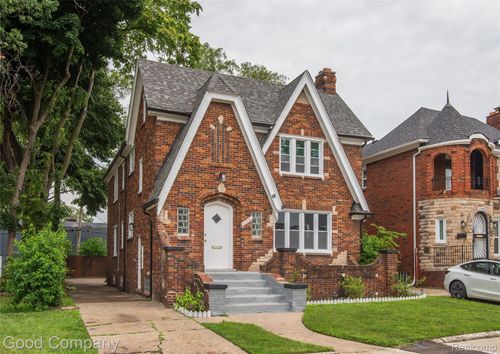 17596 Stoepel St, Detroit, MI, 48221-2647 | Card Image