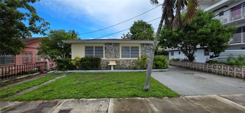21-21 Nw 32nd Ct, Miami, FL, 33125-4908 | Card Image