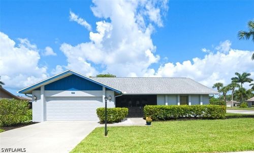 145 Marseille Dr, NAPLES, FL, 34112-7153 | Card Image