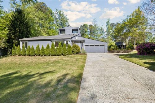 2799 Post Oak Dr, Marietta, GA, 30062-1645 | Card Image