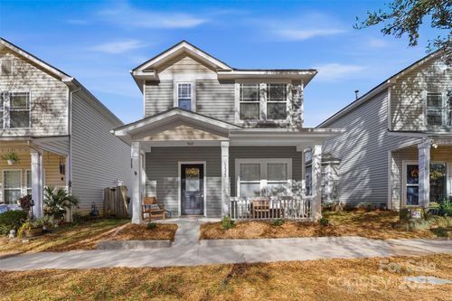 12323 Cross Meadow Rd, Huntersville, NC, 28078-2233 | Card Image