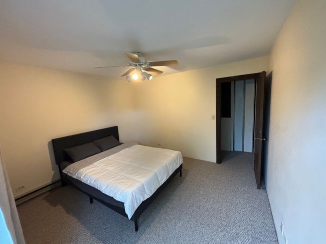 APT-3 - 59 Vail Colony, Condo with 2 bedrooms, 1 bathrooms and 2 parking in Fox Lake IL | Image 10