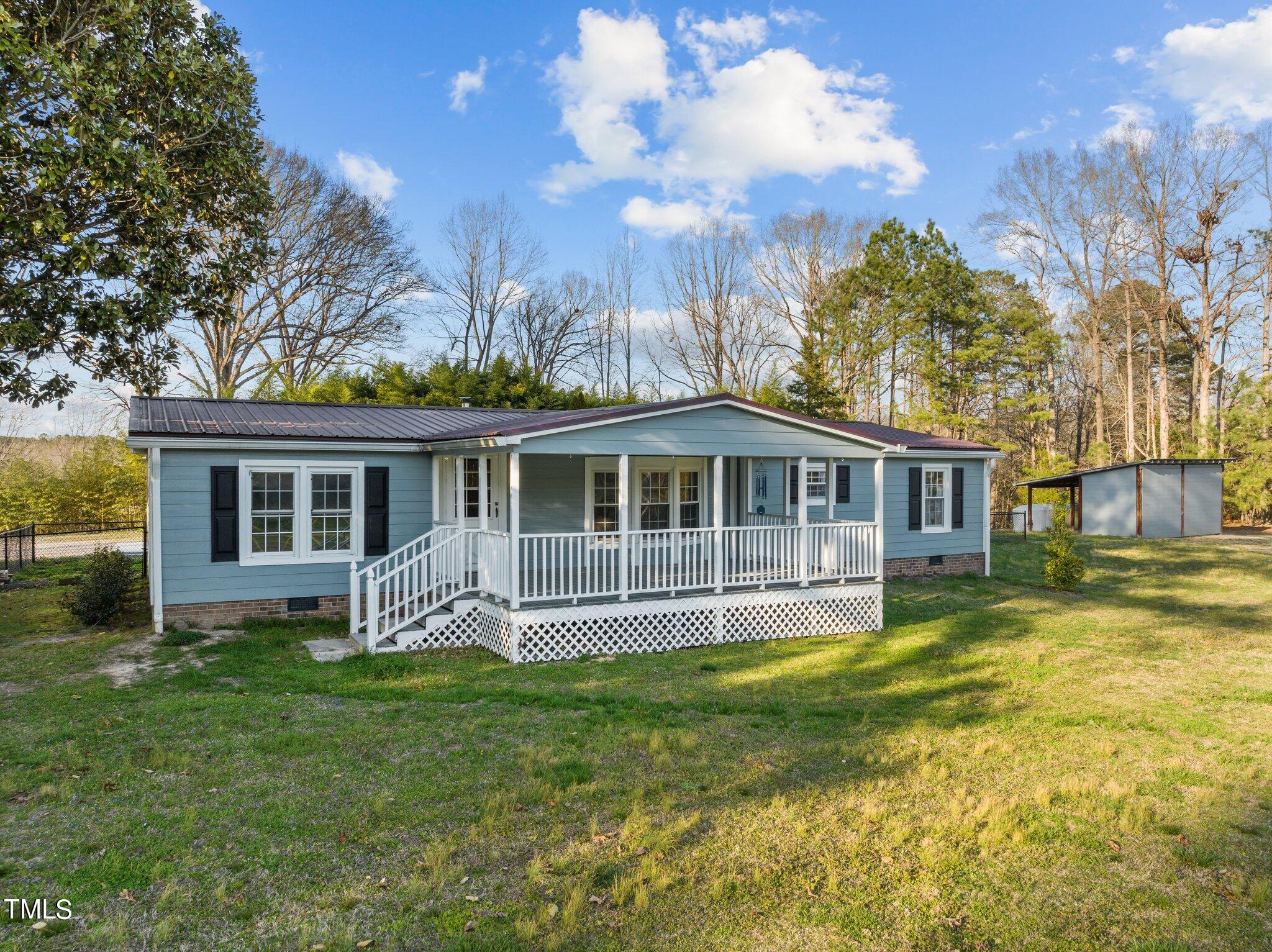 Robbins Rd, Youngsville, NC 27596