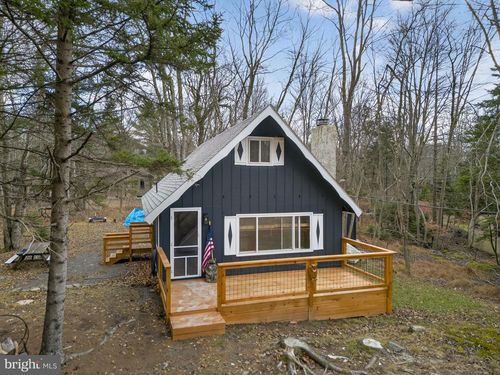129 Mahoning Dr, POCONO LAKE, PA, 18347-8181 | Card Image