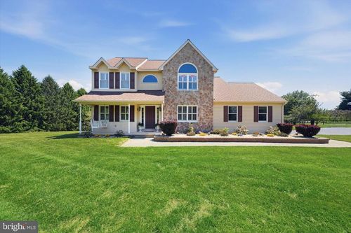 75 Auburn Rd, AVONDALE, PA, 19311-9325 | Card Image