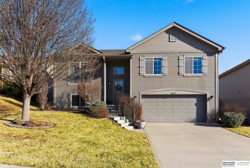 5919 S 187th Avenue Cir, Omaha, NE, 68135-1835 | Card Image