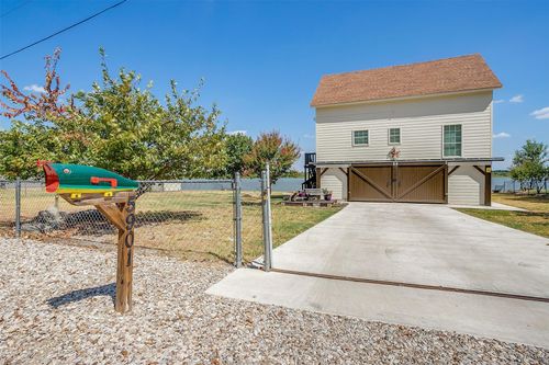 5901 Parkside Ct, Granbury, TX, 76048-3212 | Card Image