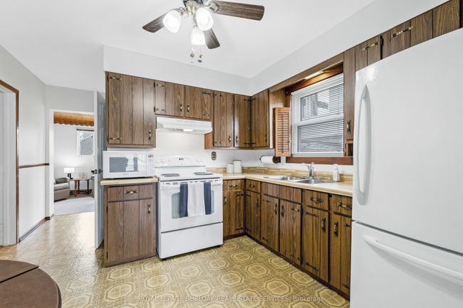 1170 Prado Pl, House other with 3 bedrooms, 1 bathrooms and 2 parking in Windsor ON | Image 7